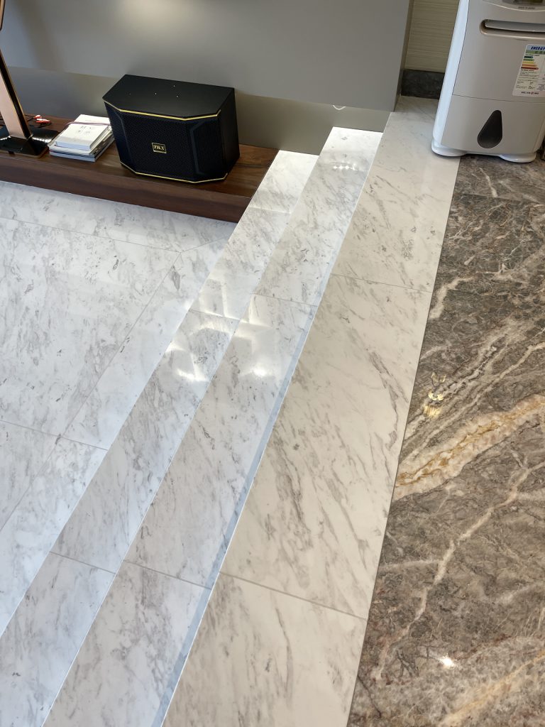 比華利山别墅 - 冠峰雲石工程實例 - 第7張 圖片 - 2022年04月13日 - hksummit.com