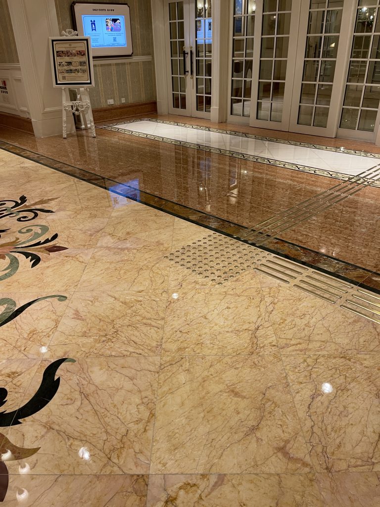 迪士尼酒店 - 冠峰雲石工程實例 #24 圖片 - 2023年04月13日 - hksummit.com