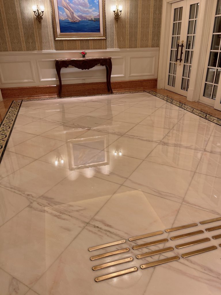 迪士尼酒店 - 冠峰雲石工程實例 #30 圖片 - 2023年04月13日 - hksummit.com