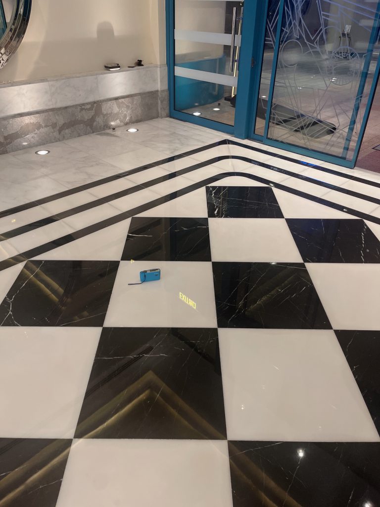 迪士尼好萊塢酒店 - 冠峰雲石工程實例 #6 圖片 - 2023年11月13日 - hksummit.com