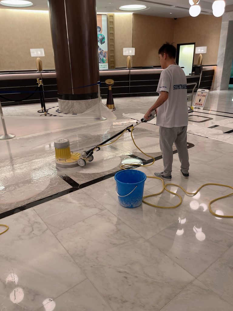 迪士尼好萊塢酒店 - 冠峰雲石工程實例 #7 圖片 - 2023年11月13日 - hksummit.com