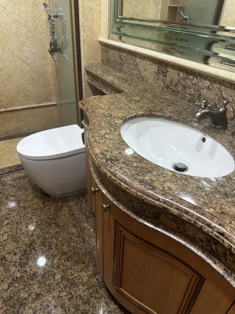 禮頓山 - 冠峰雲石工程實例 - 第11張 圖片 - 2024年10月23日 - hksummit.com