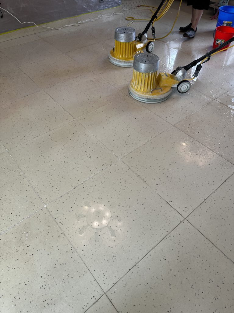 錦繡花園 - 冠峰雲石工程實例 #3 圖片 - 2024年10月23日 - hksummit.com