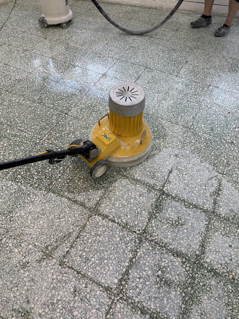 太平洋貿易中心 - 冠峰雲石工程實例 - 第8張 圖片 - 2024年10月23日 - hksummit.com