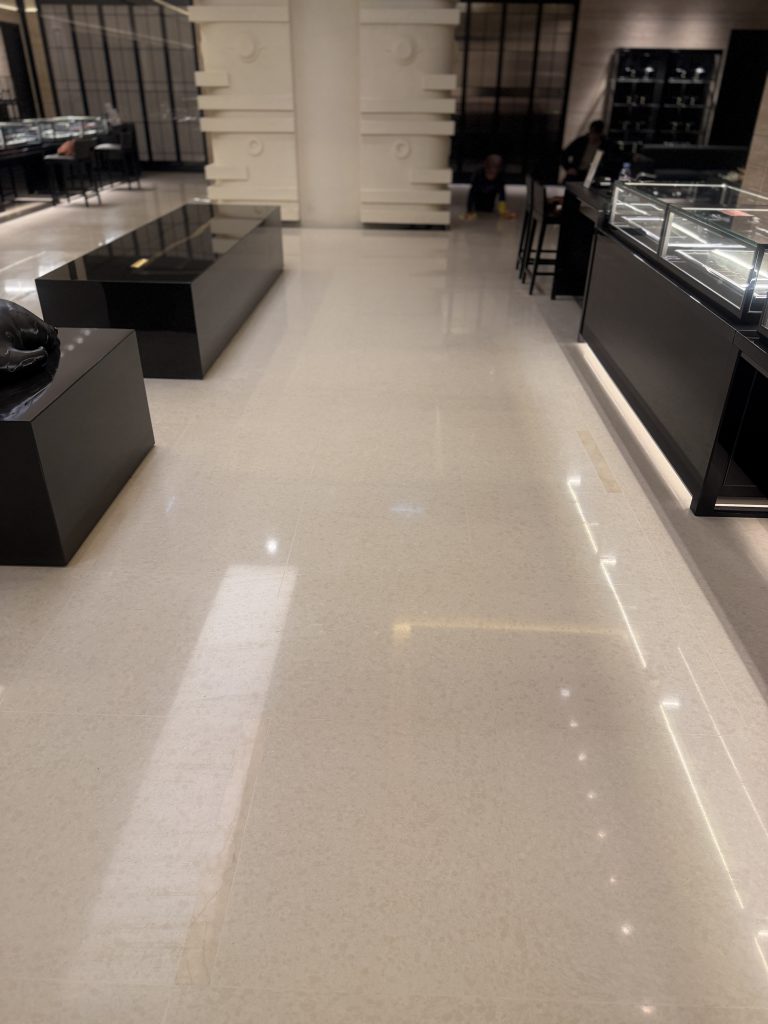 IFC 老舖黃金 - 冠峰雲石工程實例 - 第17張 圖片 - 2026年03月26日 - hksummit.com