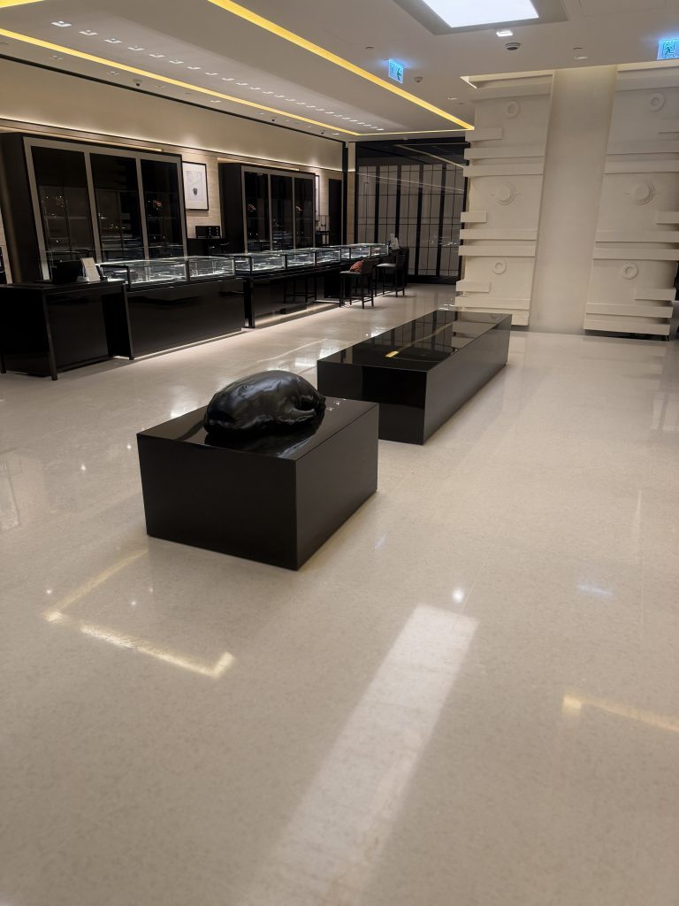 IFC 老舖黃金 - 冠峰雲石工程實例 - 第18張 圖片 - 2026年03月26日 - hksummit.com