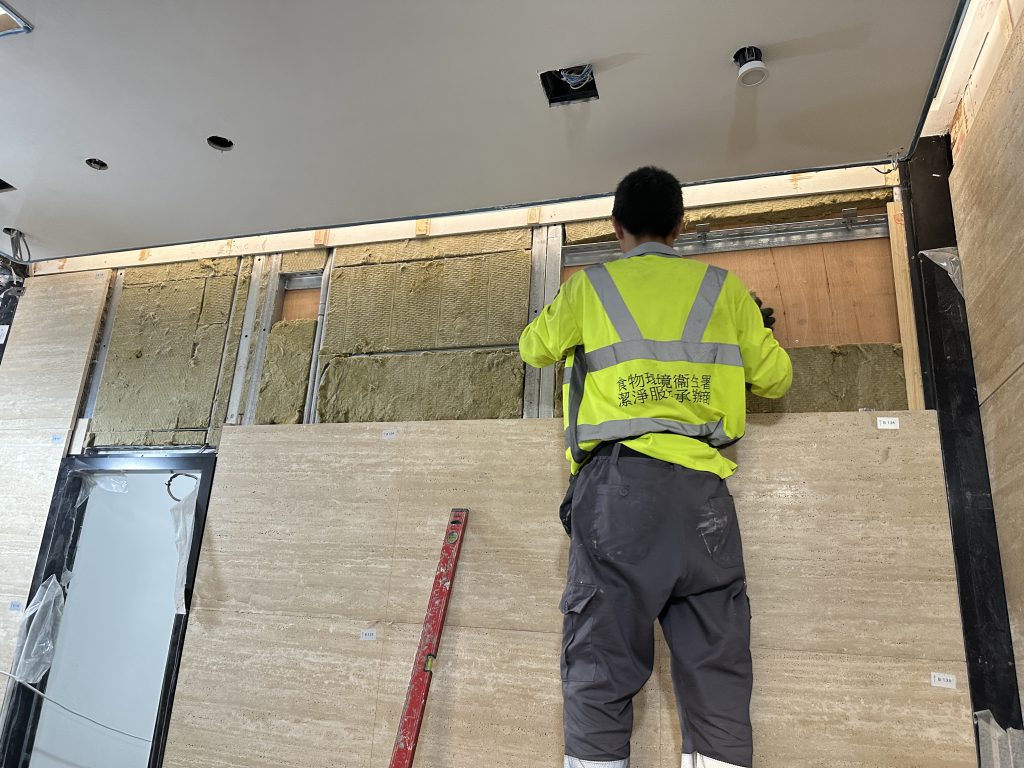 IFC 老舖黃金 - 冠峰雲石工程實例 - 第8張 圖片 - 2026年03月26日 - hksummit.com